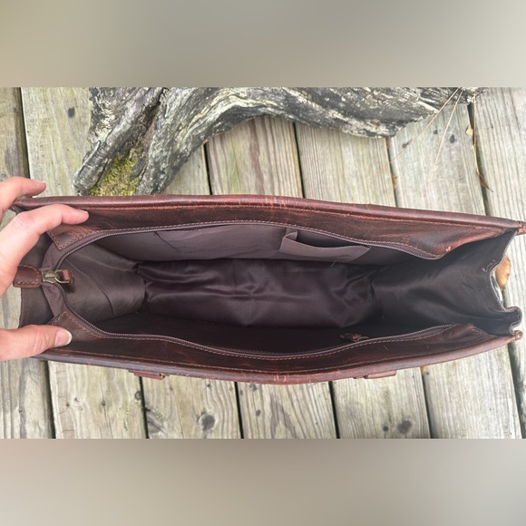 🌻LAST ONE! TOOLED LEATHER COWHIDE SUNFLOWER LAPTOP BAG PURSE w/ BELT STRAP🌻 - Picture 10 of 12